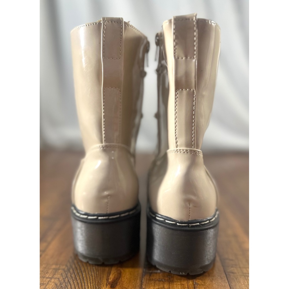 Y2K Union Bay Patent Combat Boot Chunky Platform Lug Sole Beige Women 7 Side Zip - Picture 9 of 9